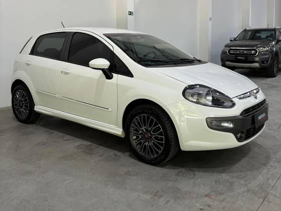 FIAT PUNTO 1.8 SPORTING 16V FLEX 4P MANUAL